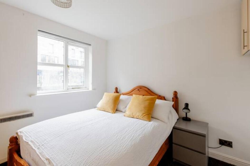 Surrey Docks Se16 Near Canada Water N Easy Access Canary Wharf London Eksteriør bilde